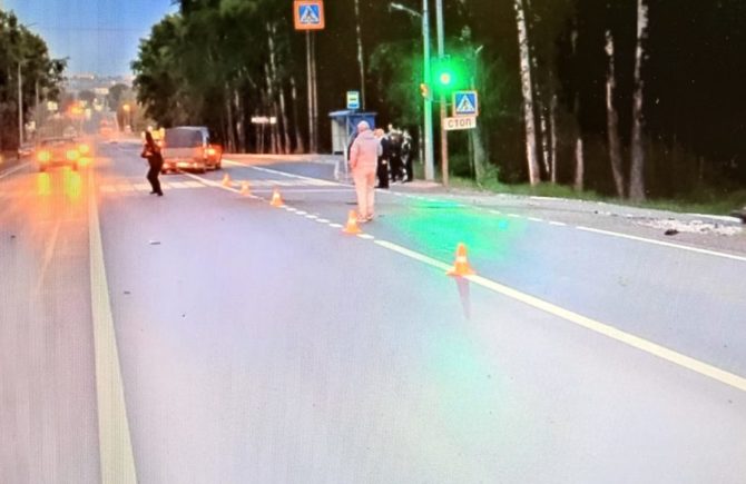 В ДТП по улице Всеобуча в Соликамске погиб мотоциклист